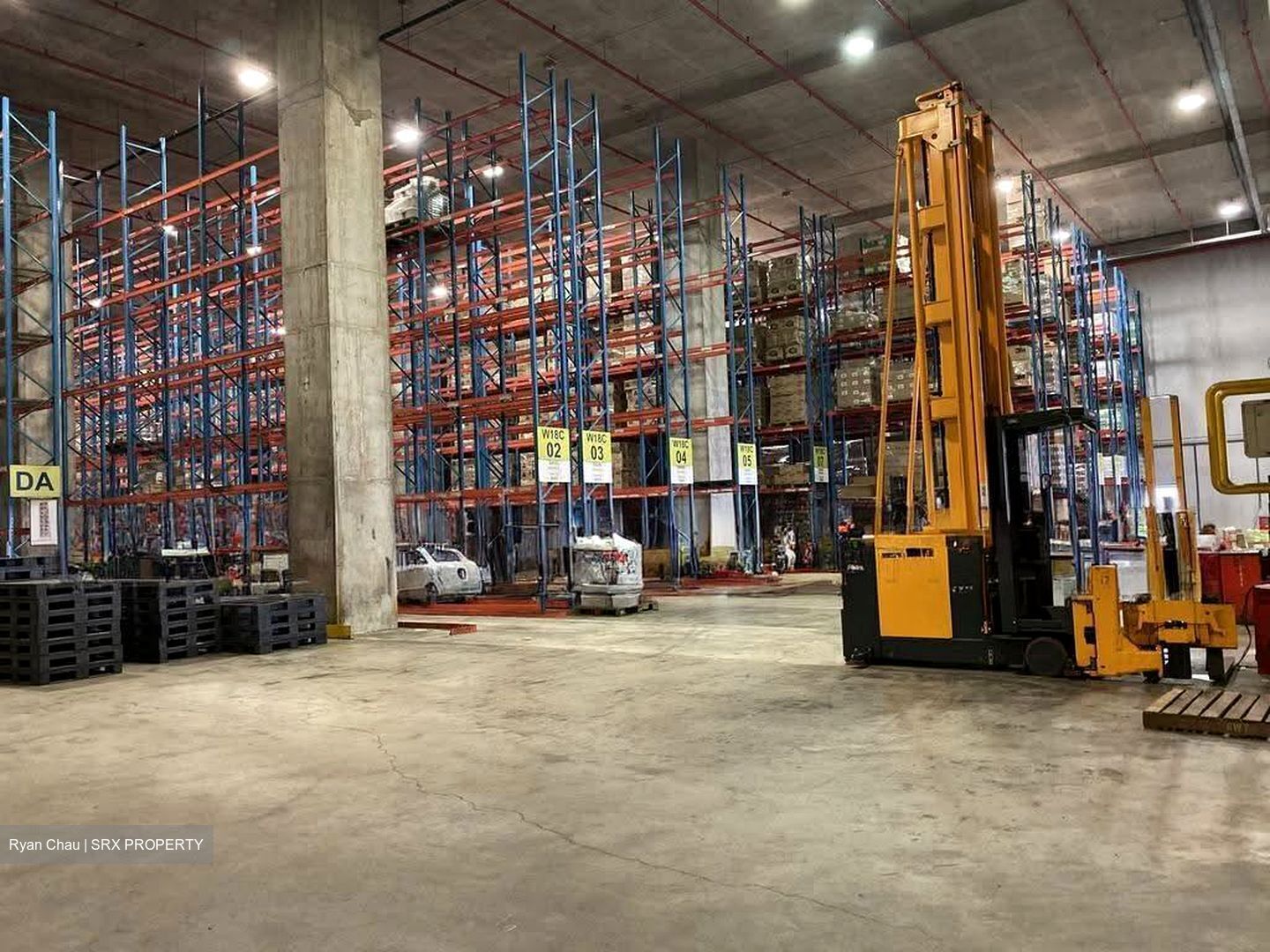 Buroh Lane (D22), Warehouse #627049421